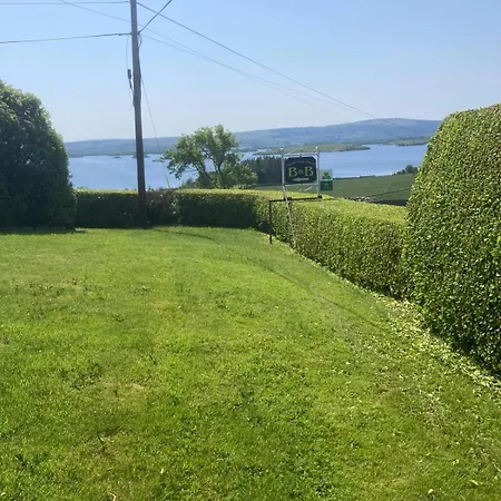 Bed & Breakfast Islandview House 3*