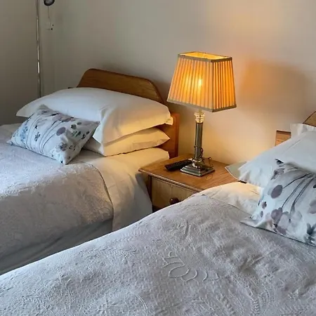 Islandview House Bed & Breakfast